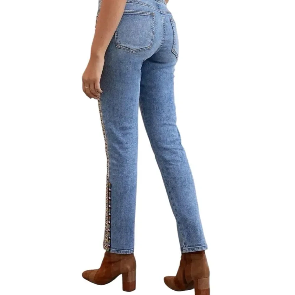 Anthropologie Pilcro Slim Boyfriend Crop jeans with colorful embroidered side 28
